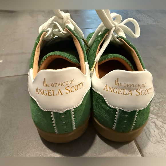 The Office of Angela Scott the Elliot Sneaker Green & white size EU 37 US 7 - Picture 7 of 16